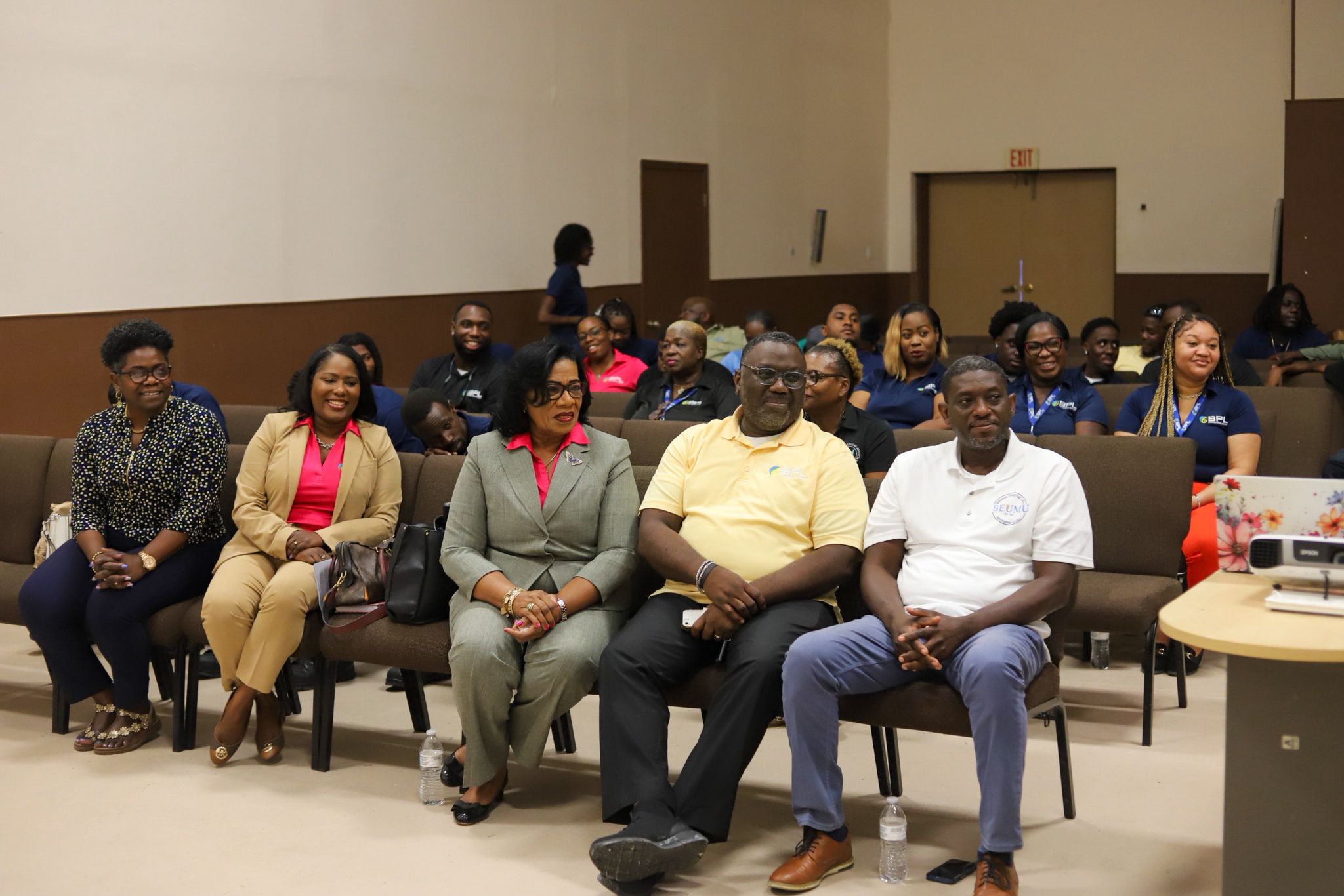 HR Director Daphne Simmons and BEWU President Kyle Wilson seated at the Abaco seminar